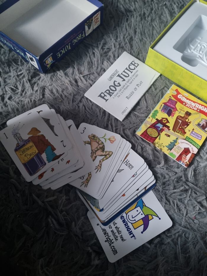 Jeu de carte Frog Juice à partir de 8ans - photo numéro 5