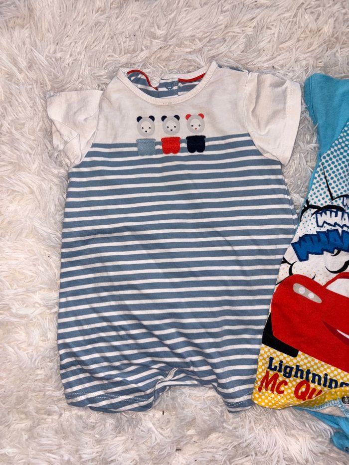 Lot de 2 combishorts 6 mois - photo numéro 2