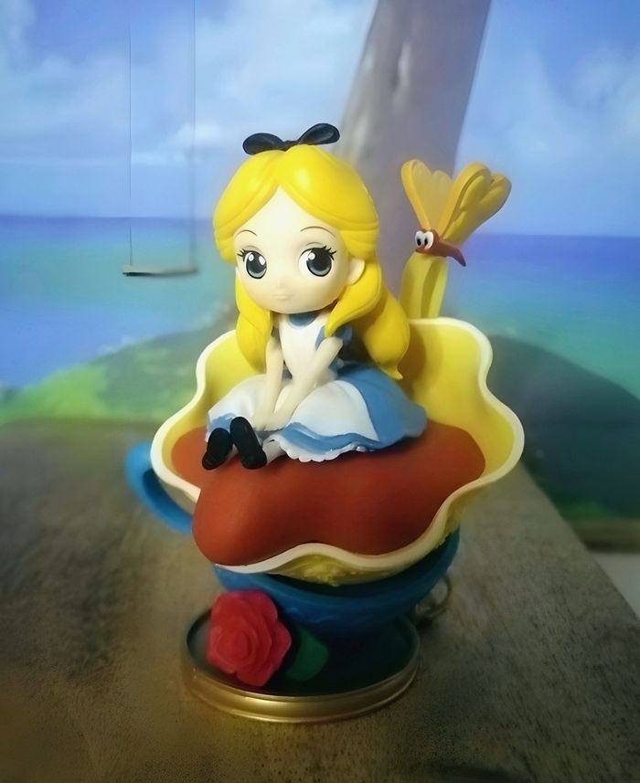 Alice in Wonderland - Figurine Alice Q Posket Stories Disney Characters Ver. A - banpresto - photo numéro 4