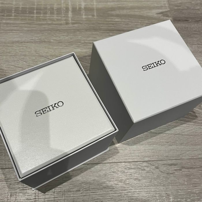 Coffret de montre Seiko - photo numéro 2