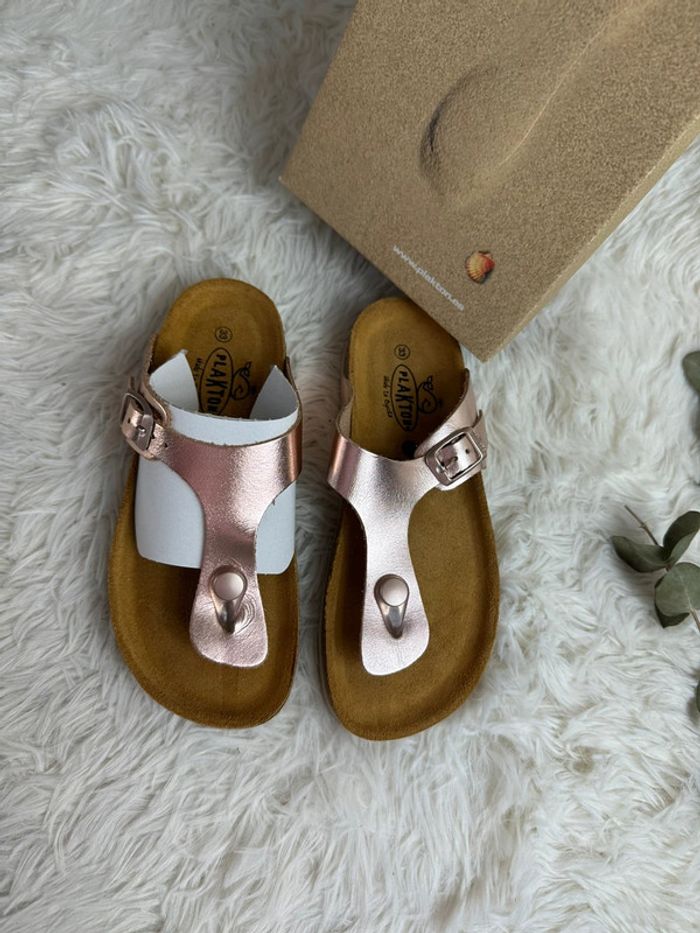 Paire de tong or rose Plakton taille 33 - photo numéro 2