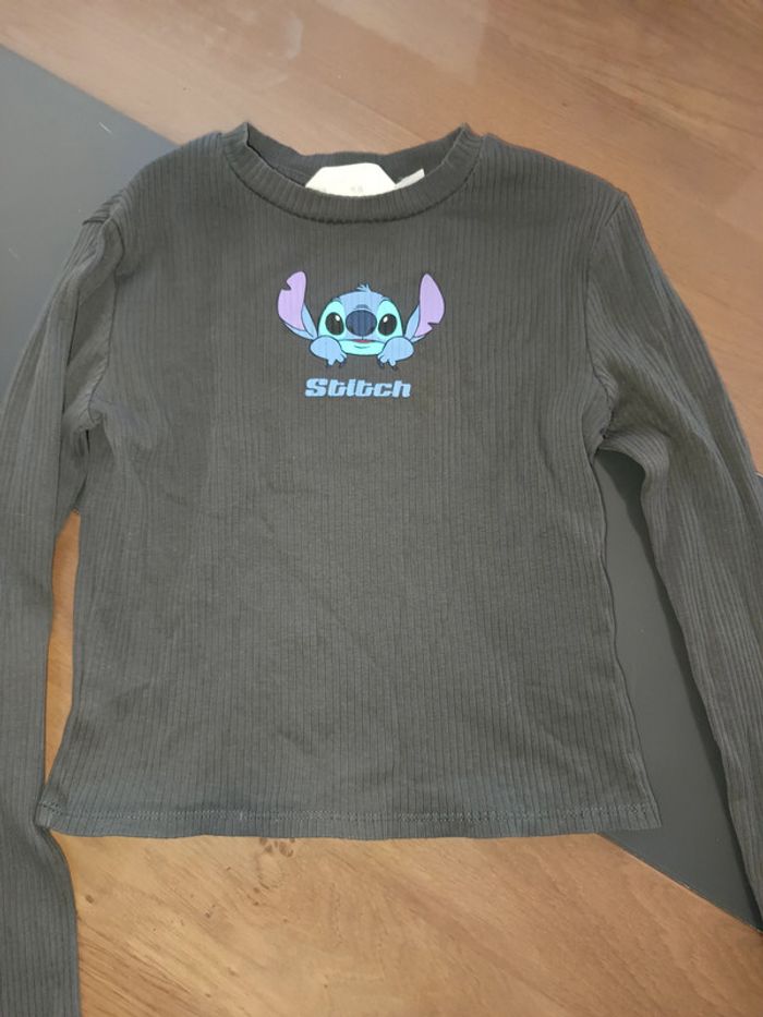 Pull fin côtelé Stitch 10 ans