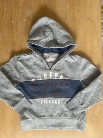 Sweat capuche TAO 5 ans