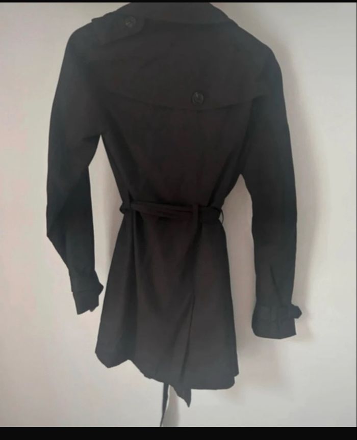 Trench noir - photo numéro 3