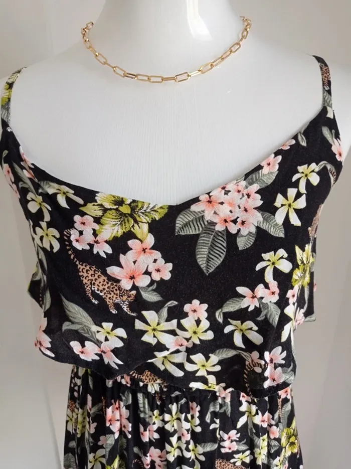 Robe noire fleurs fines bretelles imprimé fantaisie New look - photo numéro 2