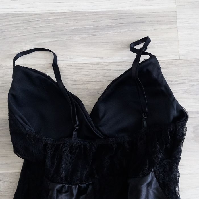 Robe de soirée noire à bretelles taille 38 - photo numéro 8