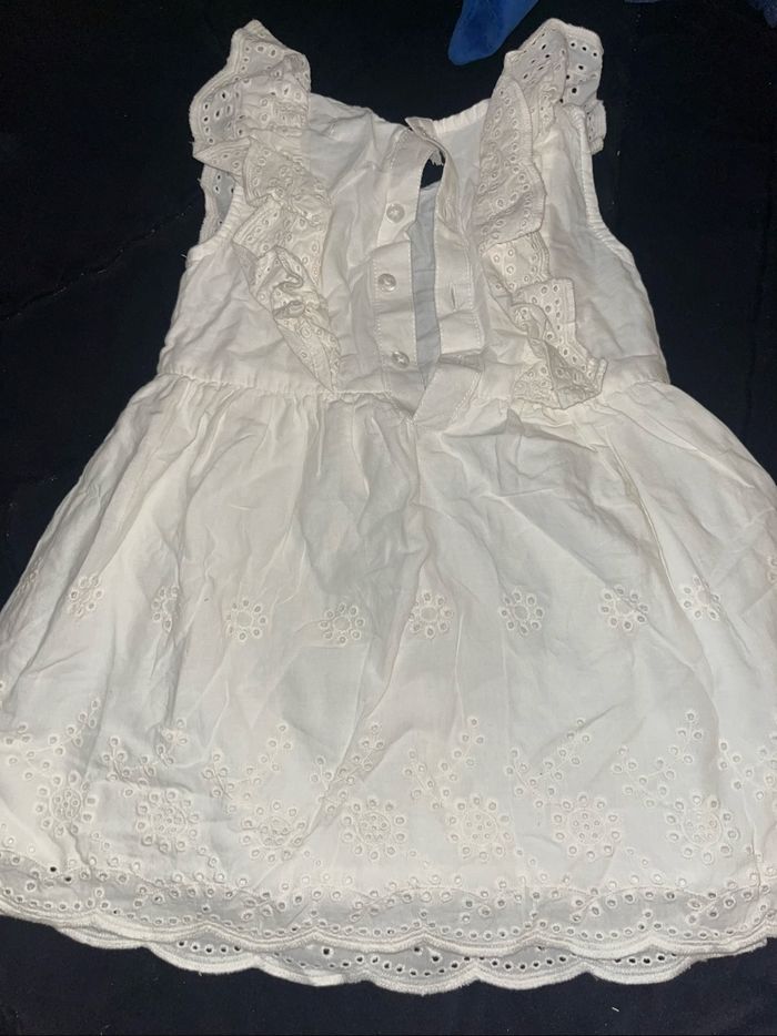 Robe broderie - photo numéro 3