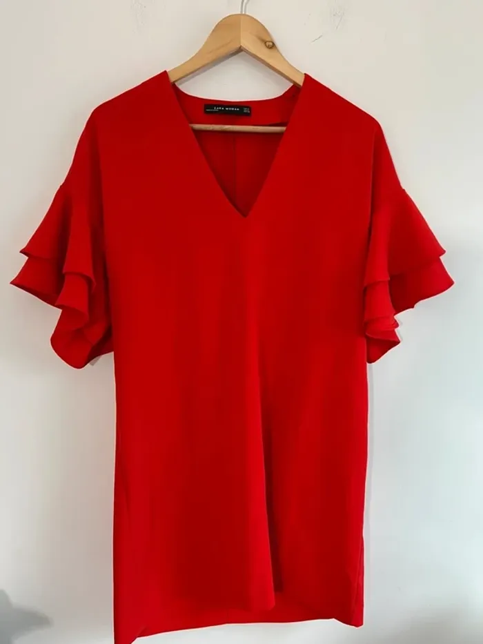 Robe rouge Zara