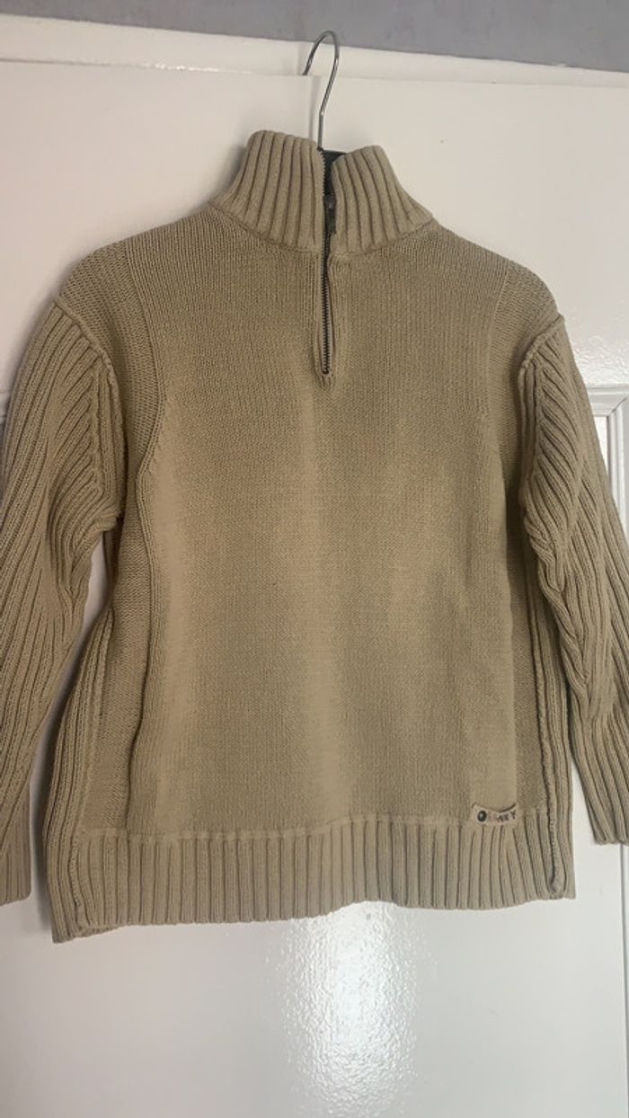 Pull 8 ans