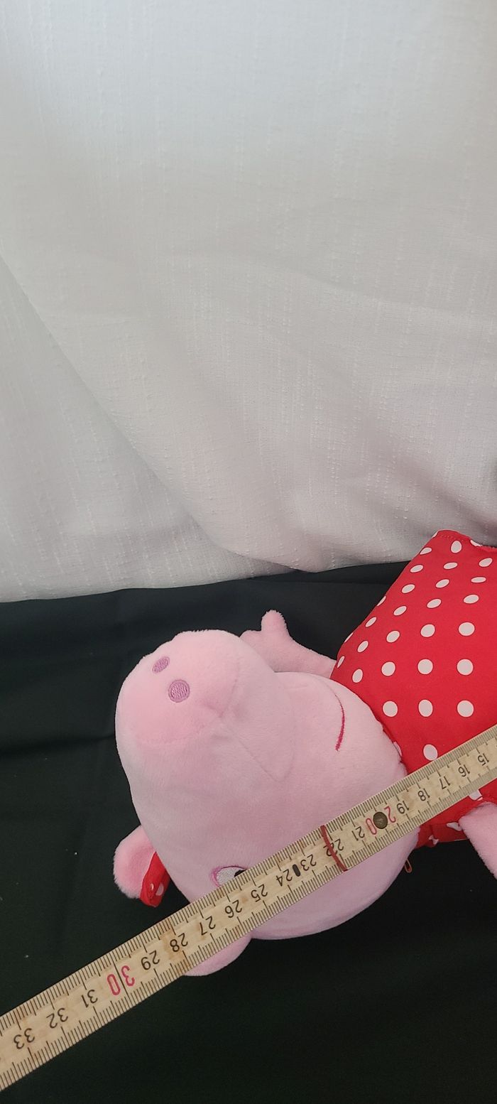Doudou cochon rose rouge pois PEPPA PIG 28 cm - photo numéro 3
