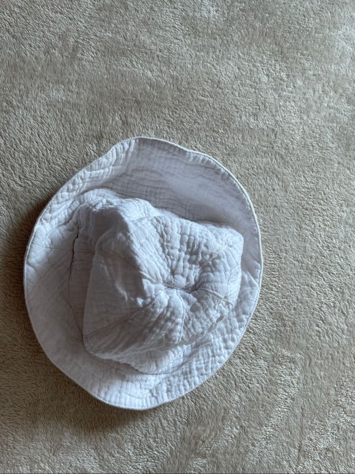 Chapeau - photo numéro 2