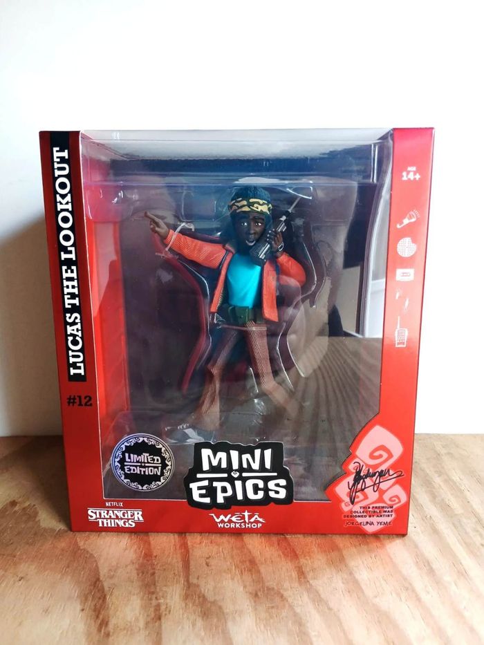 Figurine Mini Epics Stranger Things Lucas The Lookout Weta Workshop - photo numéro 1