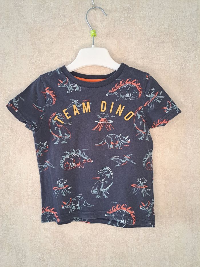 #lot de tshirt garçons - photo numéro 9