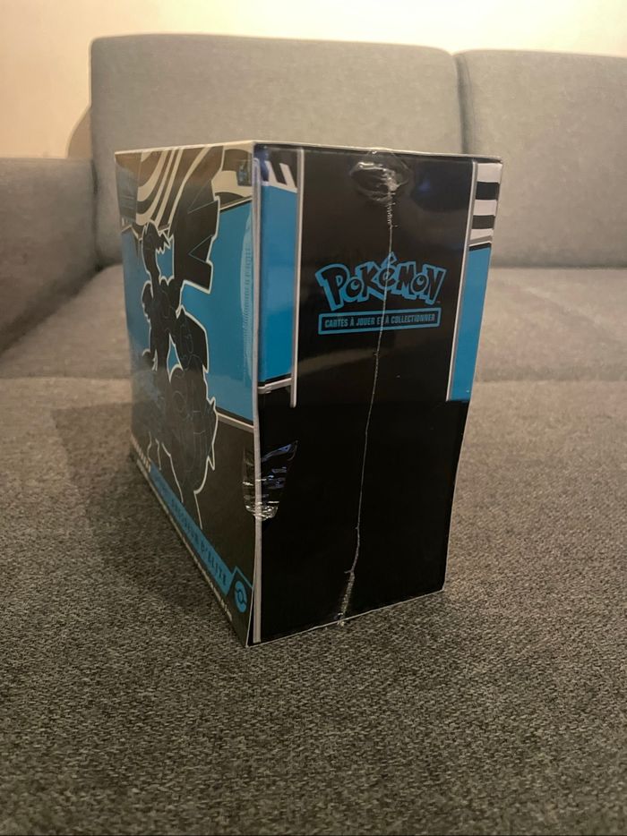 Pokémon foudre noir ETB 10.5 - photo numéro 2