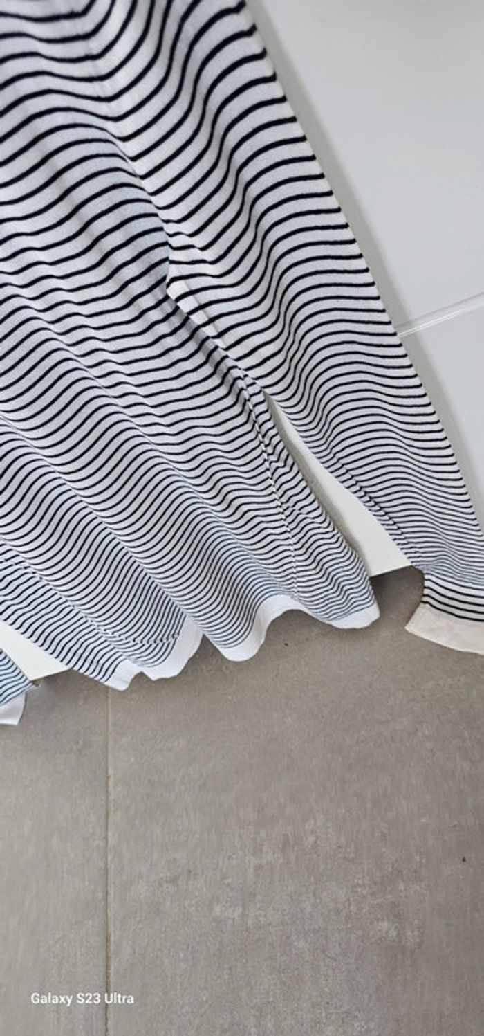 Pull marin H&M léger taille M - photo numéro 2