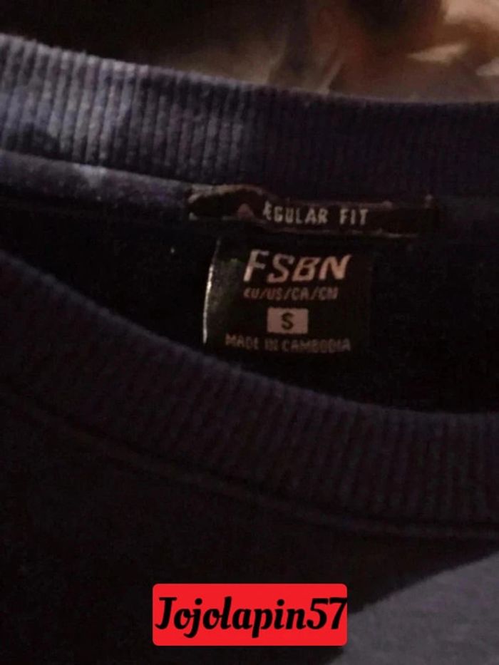Sweat-shirt FSBN - photo numéro 3
