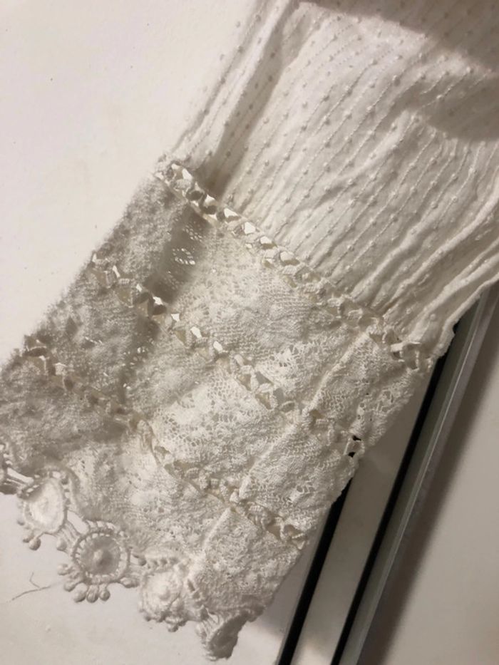 Tunique habillée chic légère Zara . Brodée. 38.Taille M - photo numéro 7