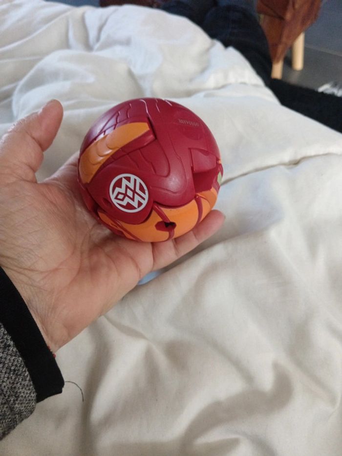 Bakugan gros modèle - photo numéro 2