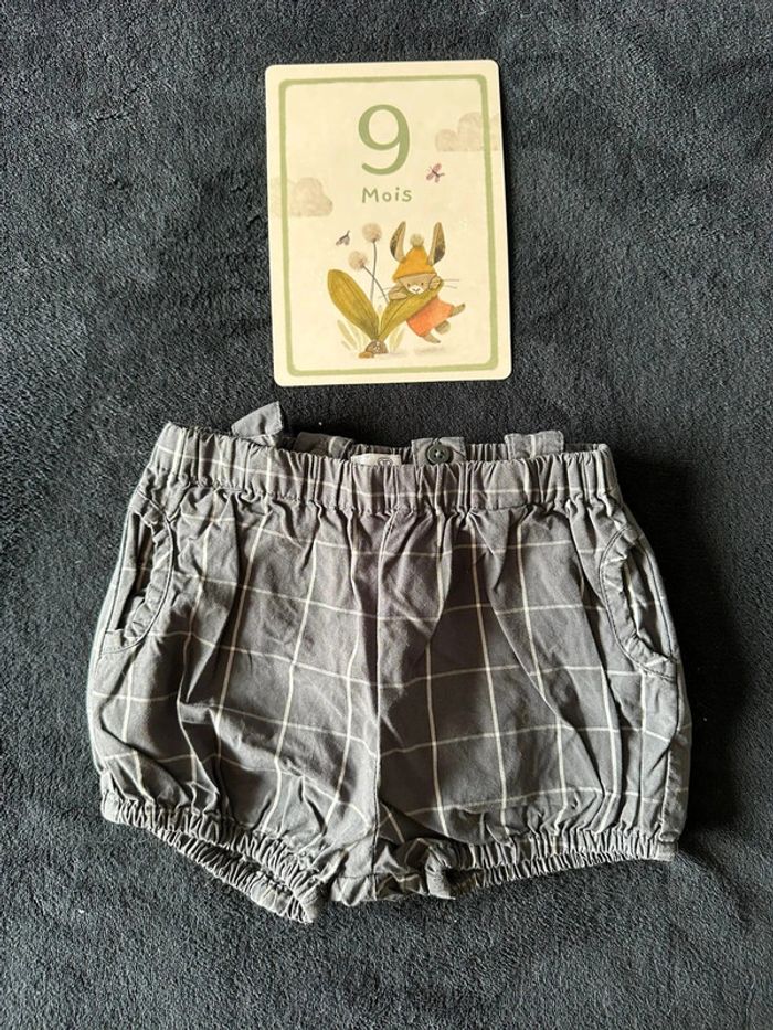 Culotte courte / mini short à bretelles - photo numéro 2