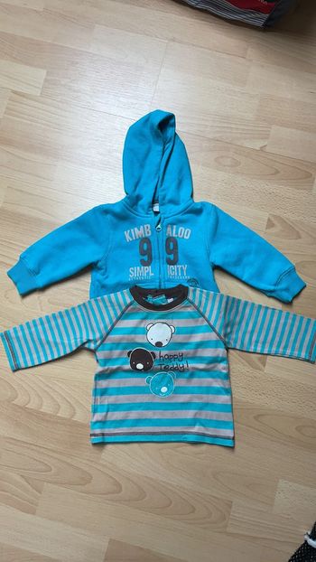 Gilet zippé et tee-shirt 12 mois