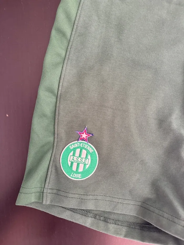 Short AS Saint-Étienne domicile – Le Coq Sportif – Taille 14 ans – Neuf - photo numéro 2