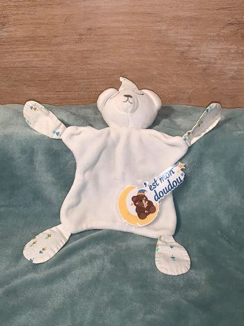 DP04 doudou ours DPAM