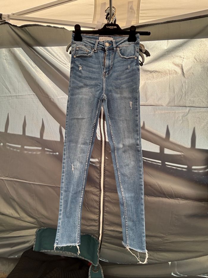 Jean stradivarius
