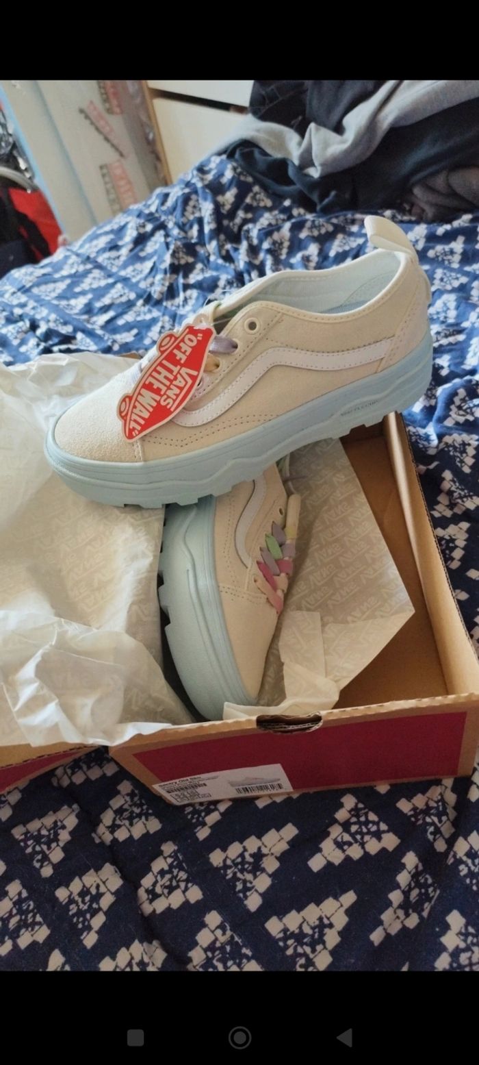 Vans Neuf 38 - photo numéro 2