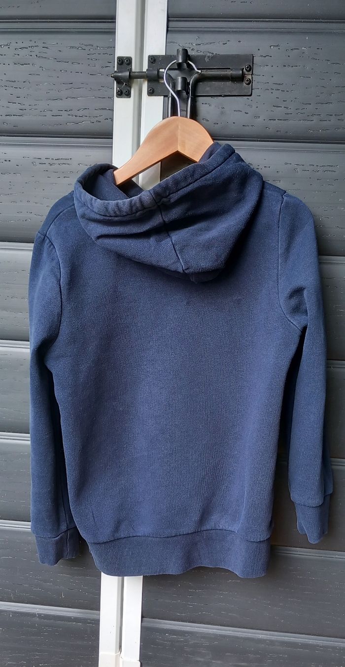 Sweat à capuche C&A 🦖 - photo numéro 2