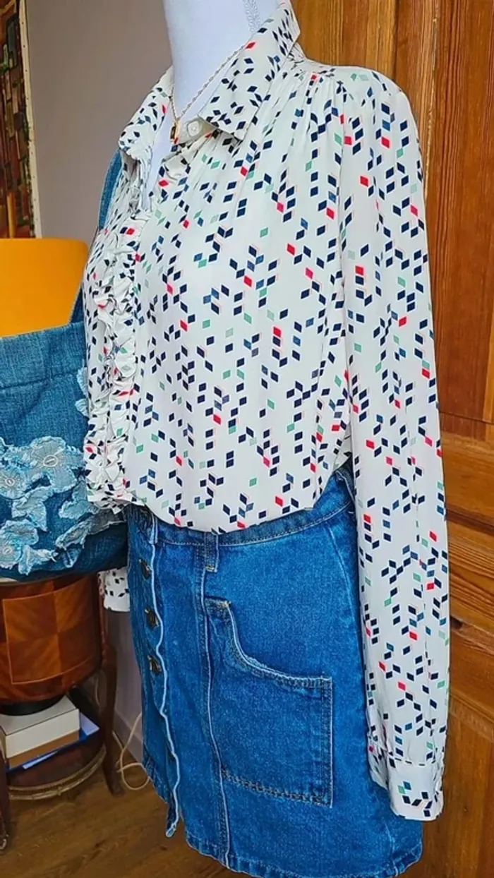 Chemise vintage petits jabots - photo numéro 2