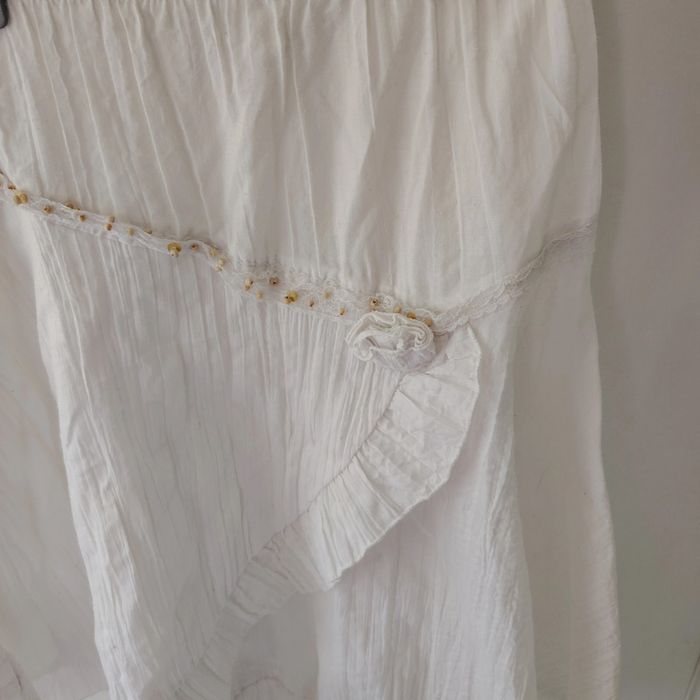 Ensemble lilas + jupe blanche 8 ans - photo numéro 7