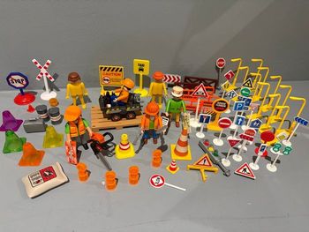 Playmobil chantier travaux publiques  6 personnages