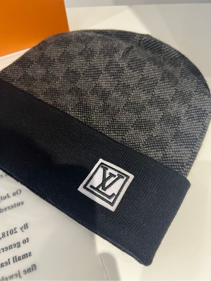 Bonnet Louis Vuitton noir - photo numéro 3