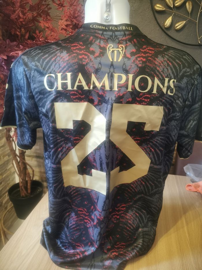 Maillot de foot Paris - photo numéro 2