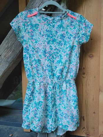 Superbe combishort 3 Pommes 🍎, tons florales vert, blanc et rose, 13/14 ans