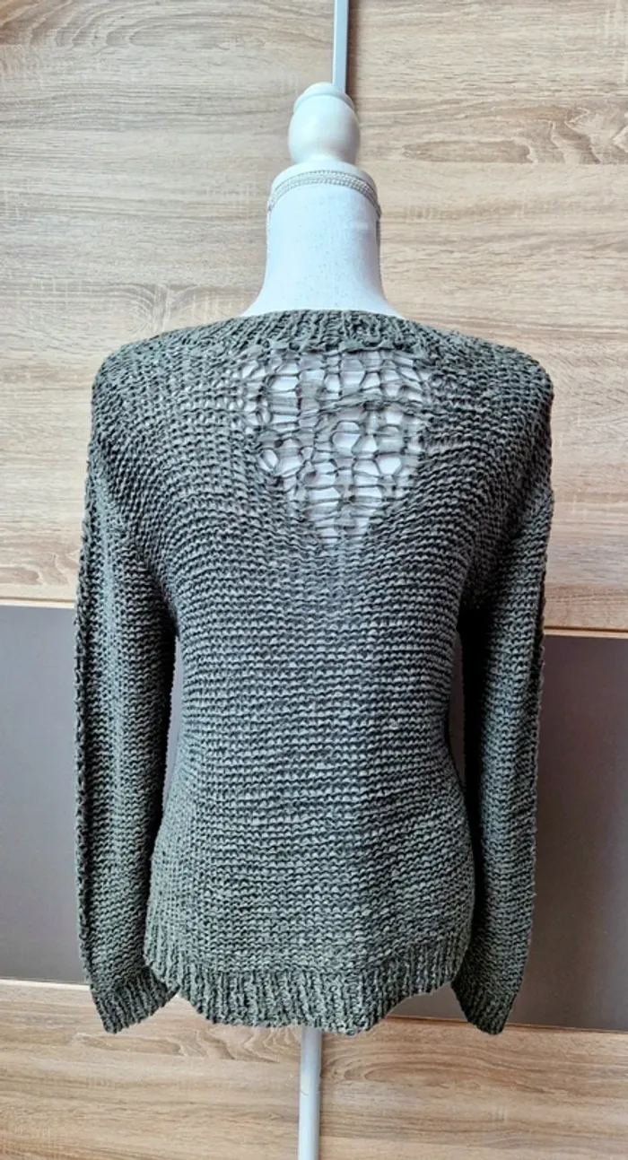 Pull 👕 - photo numéro 3