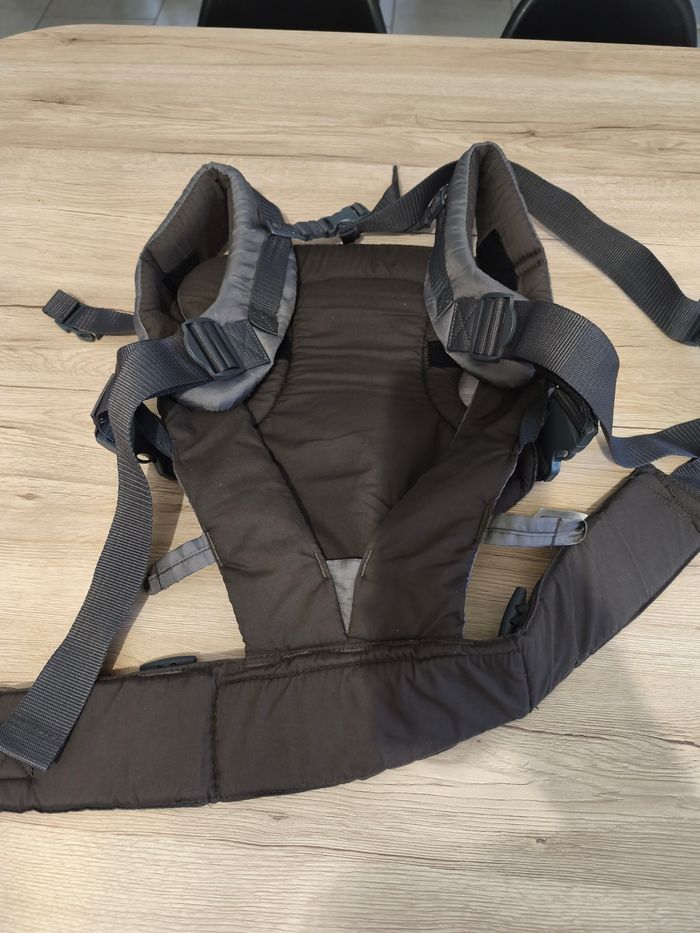 Porte bébé - photo numéro 2