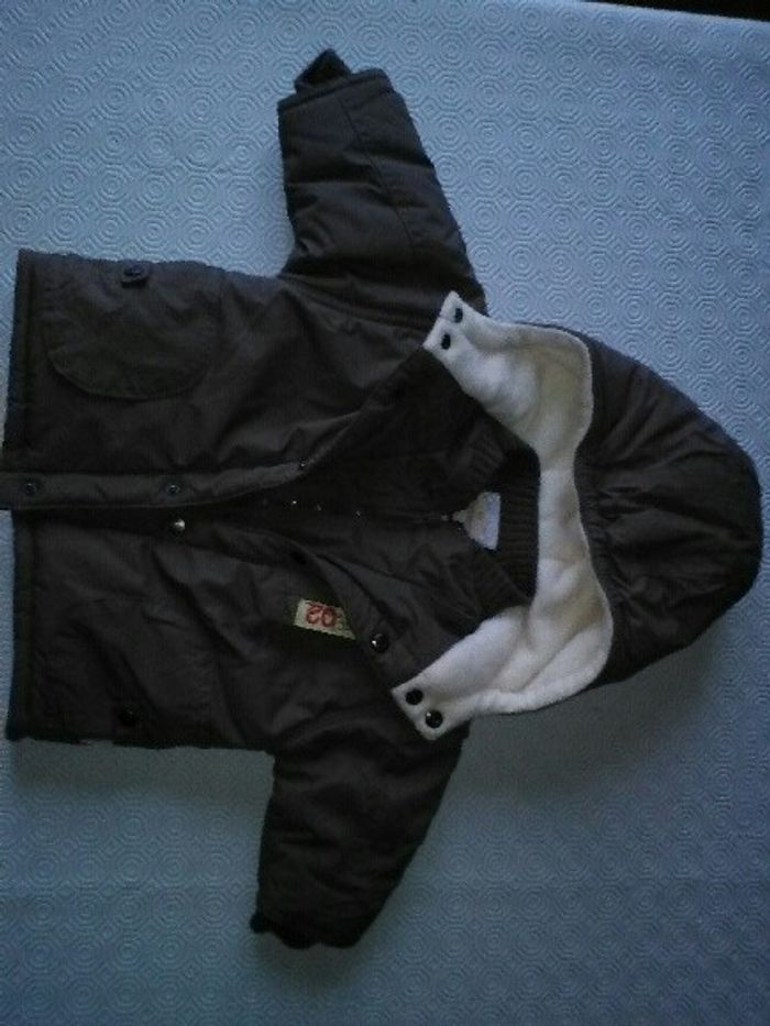 Manteau fourré
3mois - photo numéro 2