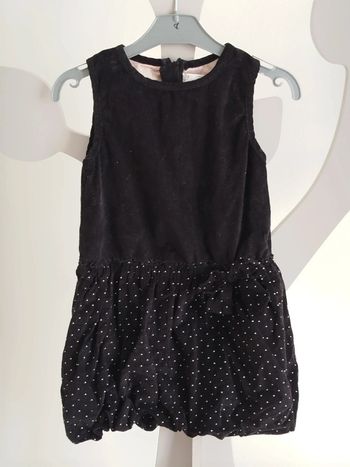 Très jolie robe en velours sans manches noir à pois blanc Lili Marelle taille 6 ans