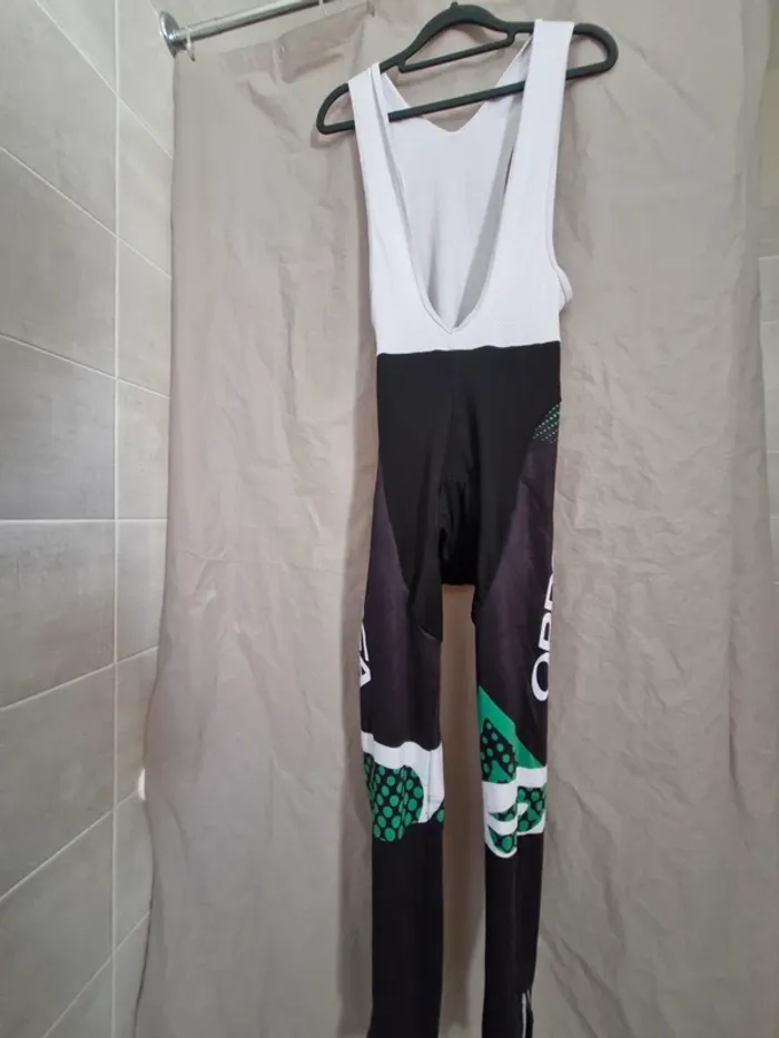 Tenue de vélo homme taille M orbea