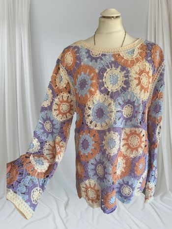Pull en maille crochet transparent laine artificielle taille M/L orange lilas beige