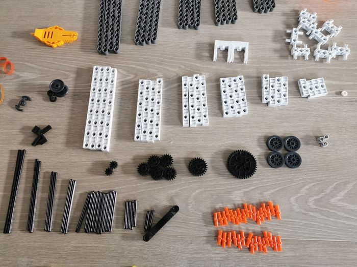 Atelier de mécanique véhicules et machines - photo numéro 9