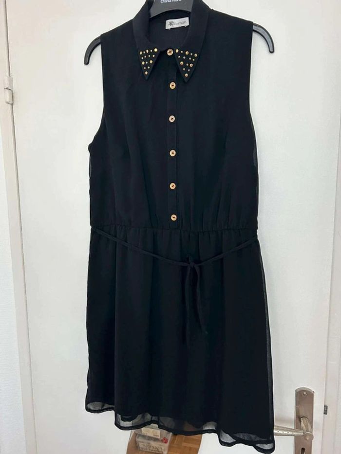Robe  fluide  noire  et doré T40 - photo numéro 2