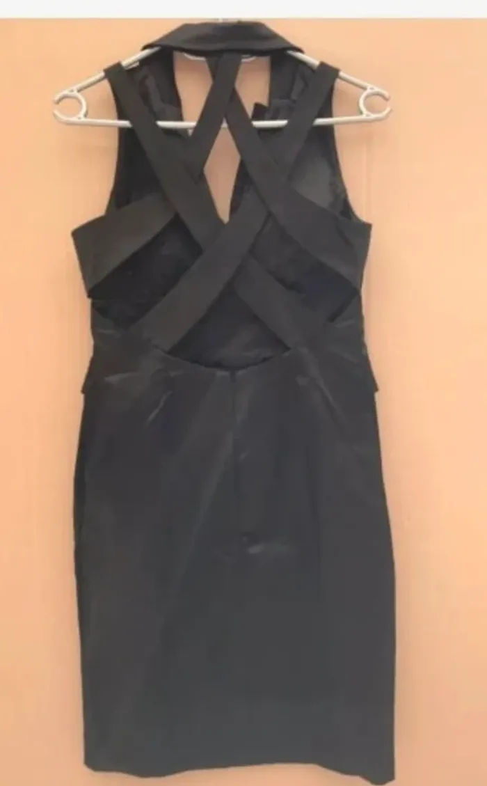 Petite robe noire cocktail cérémonie noël fêtes sexy - photo numéro 3