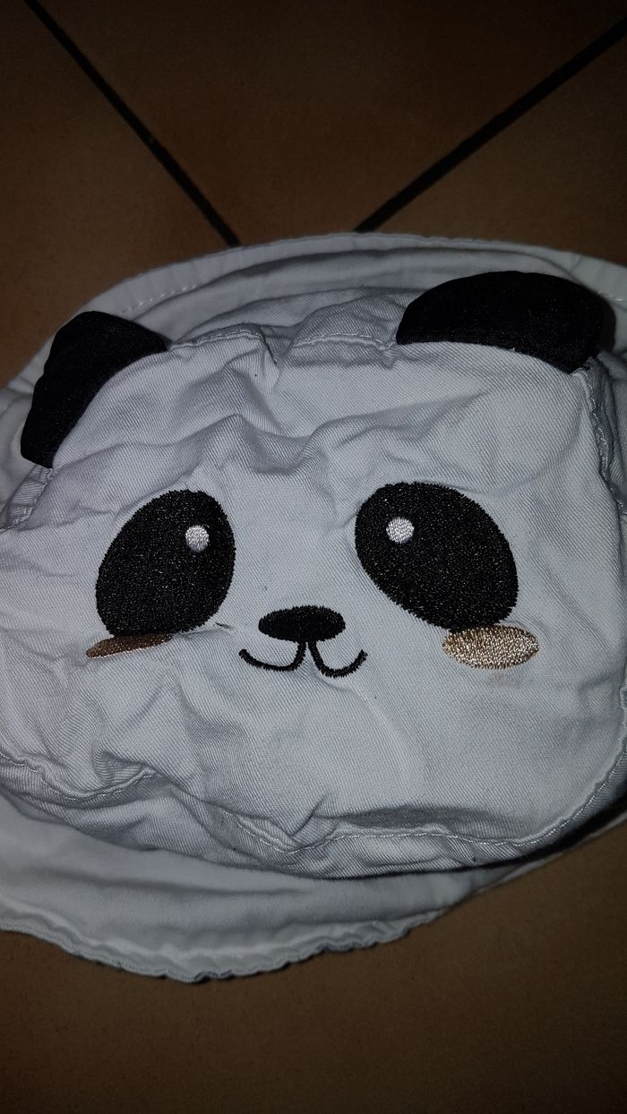 Chapeau blanc panda - photo numéro 2