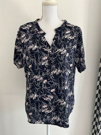 Blouse manches courtes taille 42