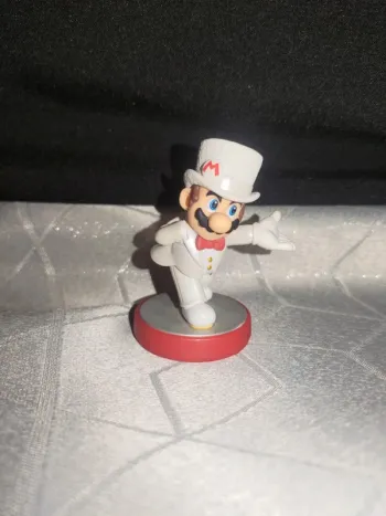 Figurine amiibo Mario Mariée / Wedding Mario