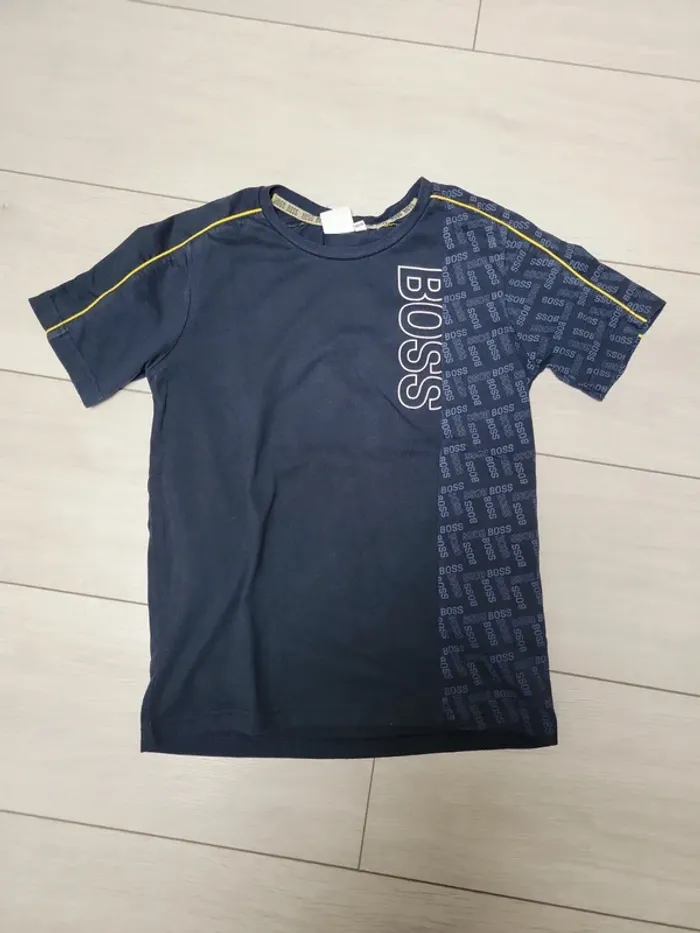 T shirt Boss slim fit 10 ans