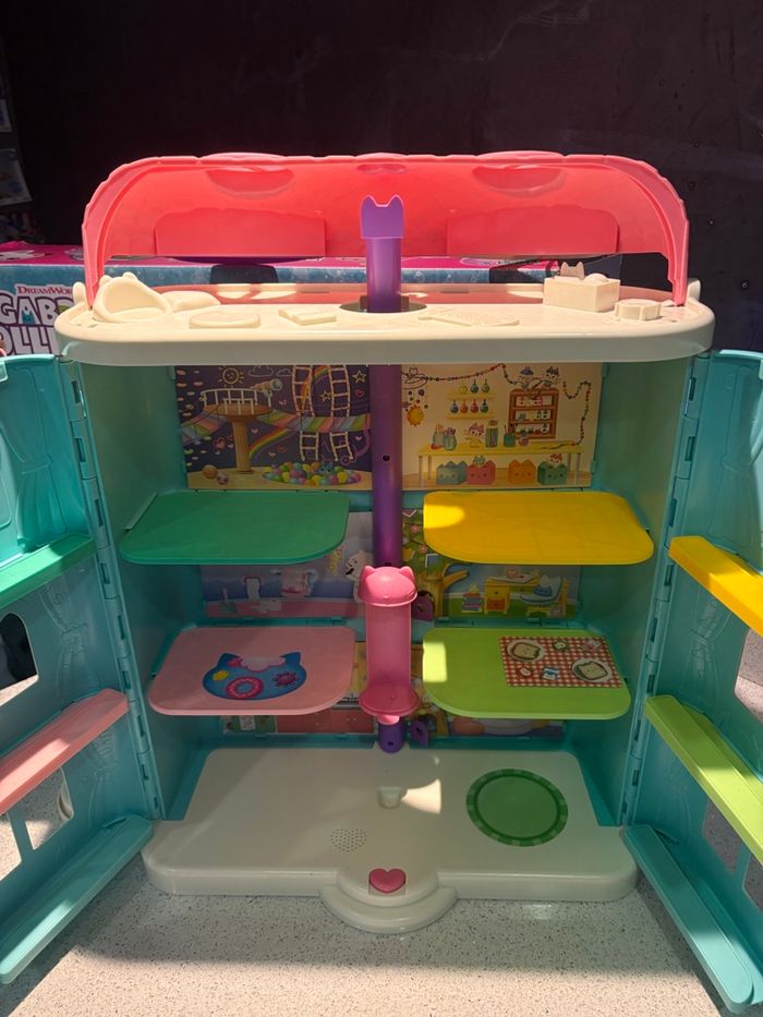 Maison Gabby chat + accessoires - photo numéro 6