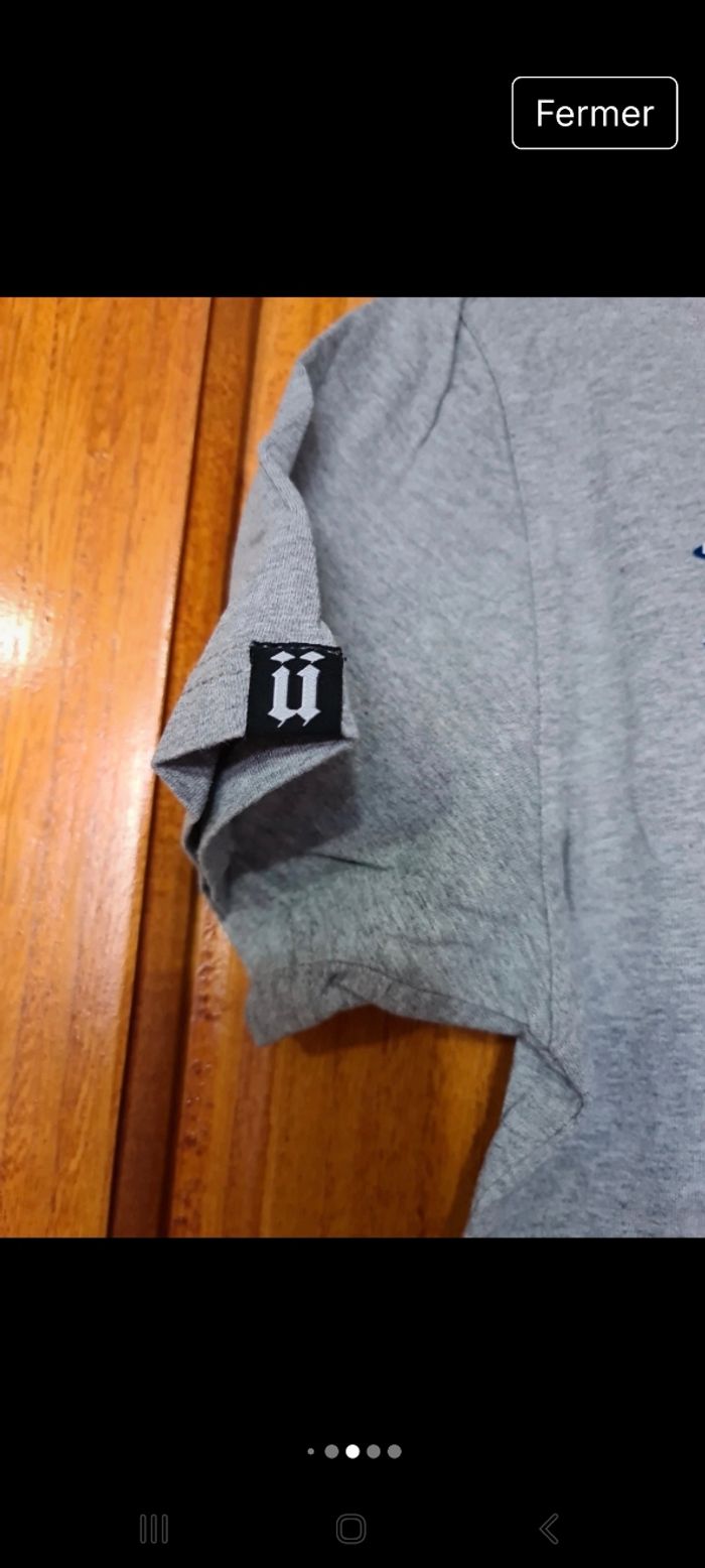 T-shirt taille S - photo numéro 4